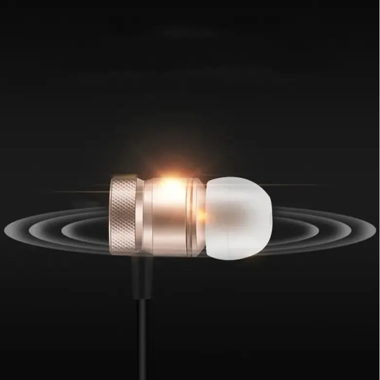 Mingge M900 In-Ear Metal Super Bass Oordopjes met Microfoon – 3.5mm Stereo Headset – Zilver-Ilumina Benelux