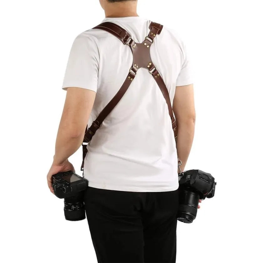Dubbele Camerariem van Leer – Quick Release Camera Harnas – Geschikt voor DSLR & Systeemcamera – Antislip Schouderriem – Bruin-Ilumina Benelux