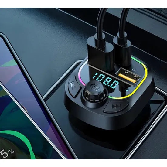 Bluetooth FM Transmitter Auto - Handsfree Bellen - Bluetooth 5.0 - USB-C & 2x USB-A Snelladen - RGB Verlichting - Geschikt voor iPhone & Android-Ilumina Benelux