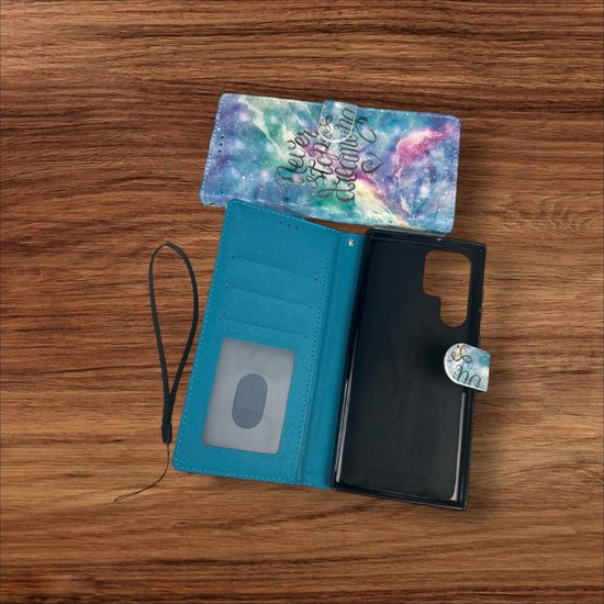 Samsung Galaxy S22 Ultra Hoesjes – Portemonnee Book Case – Pasjeshouder – Never Stop Dreaming Print-Ilumina Benelux