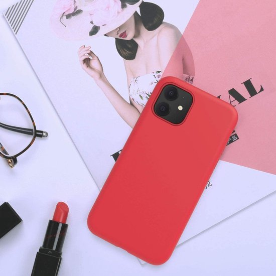 iPhone 12 Mini Hoesjes – TPU Siliconen Backcover – Inclusief 2x Screenprotector Gehard Glas – Rood-Ilumina Benelux