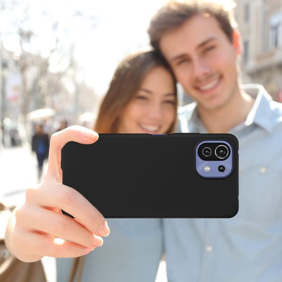 Xiaomi Mi 11 Lite Hoesjes – Siliconen Backcover – Flexibel – Schokbestendig – Zwart-Ilumina Benelux
