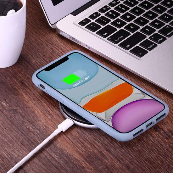 iPhone 11 Pro Max Hoesjes – Liquid Siliconen TPU Backcover – Soft Case – 2x Gehard Glas Screenprotector – Lila-Ilumina Benelux