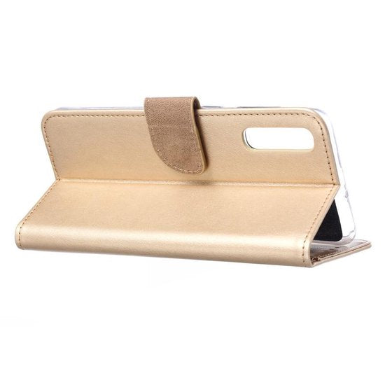 Samsung Galaxy A30S Hoesjes – Portemonnee Hoes – Magneetsluiting – Pasjeshouder – Goud + 2x Gehard Glas Screenprotector-Ilumina Benelux