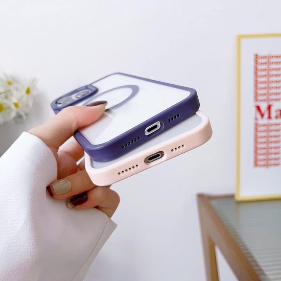 iPhone 14 Pro Hoesjes – Hybride Transparante TPU Backcover – Camera Surround – MagSafe Compatibel – Zwart-Ilumina Benelux