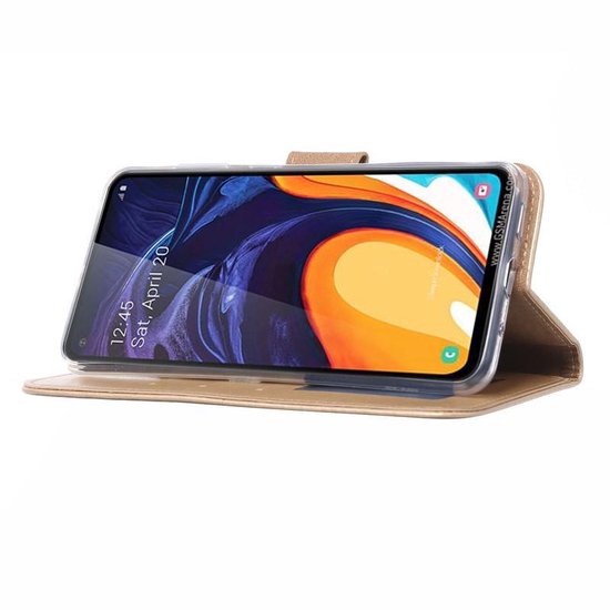 Samsung Galaxy A60 Hoesjes – Portemonnee Hoes – Magneetsluiting – Inclusief 2x Gehard Glas Screenprotector – Goud