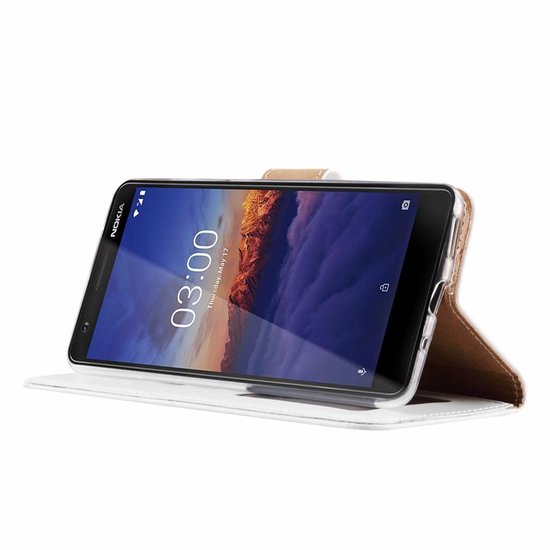 Nokia 3.1 Hoesjes – Portemonnee Hoes – Magneetsluiting – Inclusief 2x Screenprotector – Wit-Ilumina Benelux