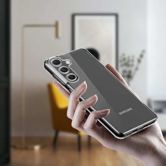 Samsung Galaxy S24 Hoesjes – Siliconen Backcover – Transparant – Soft Silicone – Schokbestendig-Ilumina Benelux