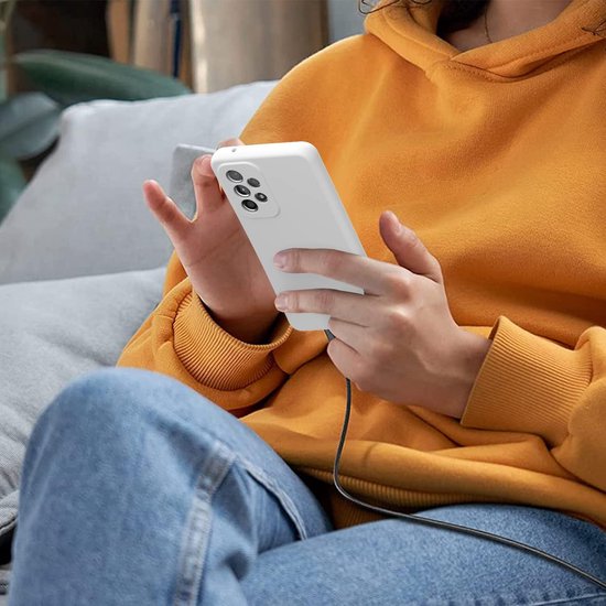 Samsung Galaxy A53 Hoesjes – Liquid Siliconen Backcover – Soft Touch – Flexibel – Rood-Ilumina Benelux