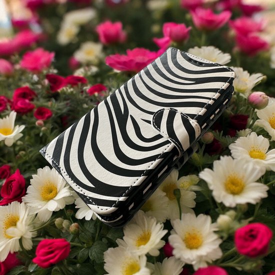 Samsung Galaxy A34 Hoesjes – Bookcase Portemonnee Hoes – Magneetsluiting – Pasjeshouder – Zebra Print-Ilumina Benelux