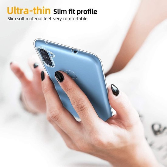 Samsung Galaxy A11 Hoesjes – Transparante Siliconen Backcover – Inclusief 2x Screenprotector Gehard Glas – Anti Kras-Ilumina Benelux
