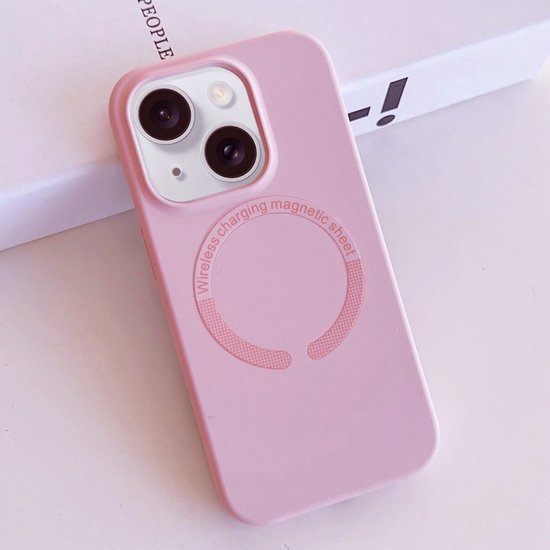 iPhone 12 Pro Hoesjes – Magnetische Siliconen Backcover – MagSafe – Krasbestendig – Lichtroze-Ilumina Benelux