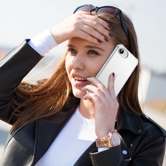 iPhone 16E Hoesjes – Transparante Backcover – Schokbestendig – Nekkoord Koord – Lichtroze-Ilumina Benelux