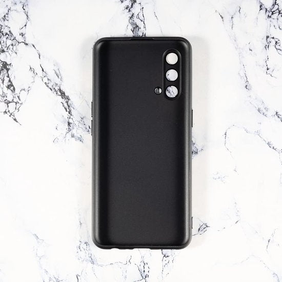 OnePlus Nord CE 5G Hoesjes – Siliconen Backcover – Schokbestendig – Zwart-Ilumina Benelux