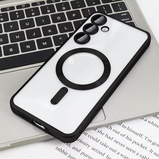 Samsung Galaxy S24 Hoesjes – Magnetische Clear Siliconen Backcover – Camera Lens Protector – Zwart-Ilumina Benelux