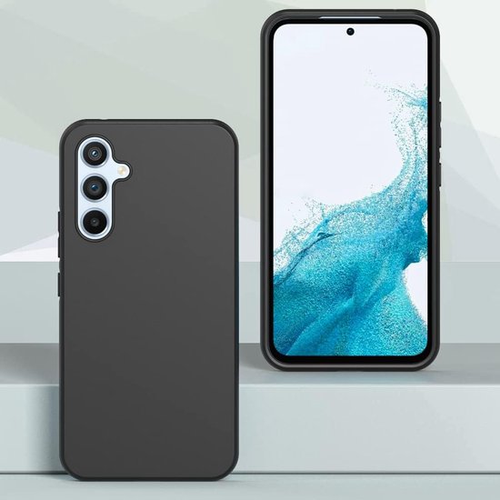Samsung Galaxy A34 Hoesjes – Siliconen Soft Backcover – Schokbestendig – Incl. 3x Screenprotector – Zwart-Ilumina Benelux