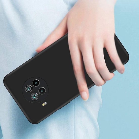 Xiaomi Mi 10T Lite 5G Hoesjes – TPU Siliconen Backcover – Inclusief Screenprotector – Schokbestendig – Zwart-Ilumina Benelux