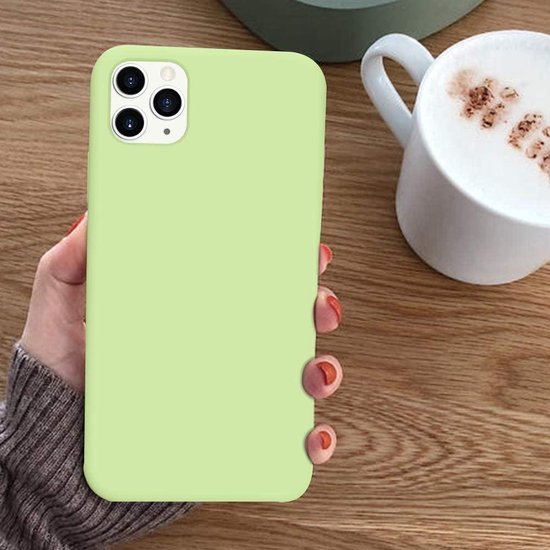 iPhone 11 Pro Max Hoesjes – Siliconen Backcover – SpearMint – Met Gehard Glas Screenprotector – Groen-Ilumina Benelux
