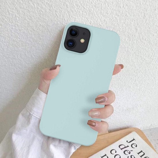 iPhone 11 Hoesjes – Soft Touch Liquid Silicone Backcover – Flexibele TPU – Incl. Screenprotector – Mint-Ilumina Benelux