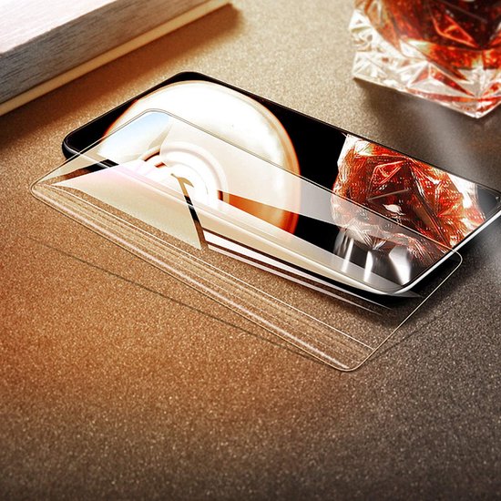 OnePlus 10 Pro Hoesjes – Transparante Siliconen Backcover – Inclusief Screenprotector – 6.7 Inch-Ilumina Benelux