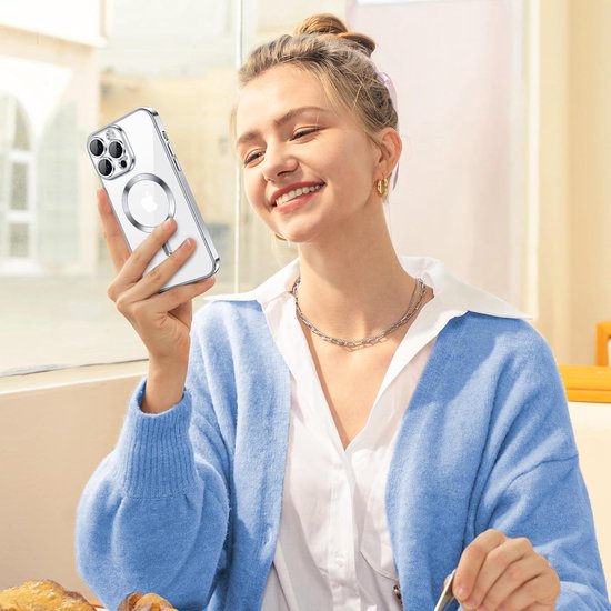 iPhone 13 Pro Hoesjes – Backcover – Camera Lens Protector – MagSafe Compatibel – Zilver-Ilumina Benelux