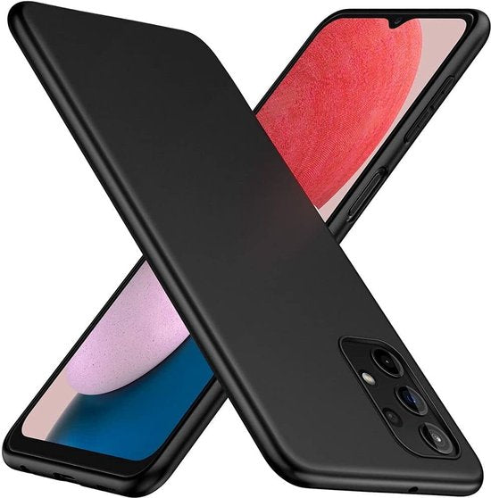 Samsung Galaxy A13 5G / A04s Hoesjes – Siliconen Backcover – Soft Touch – Schokbestendig – Zwart-Ilumina Benelux