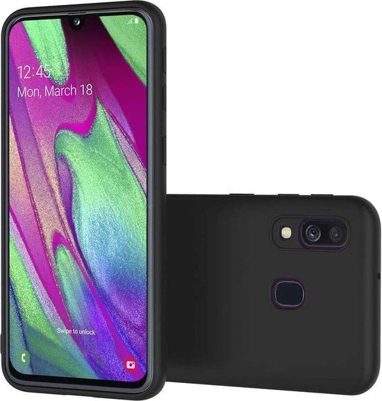 Soft Backcover Hoesje Geschikt voor: Samsung Galaxy A40 - Soft Silicone - zwart