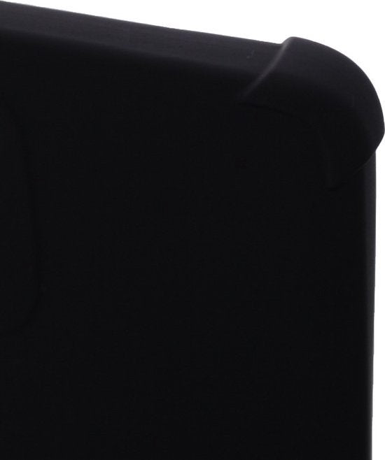 Motorola Moto E6 Plus Hoesjes – Siliconen Backcover – Flexibel – Schokbestendig – Zwart-Ilumina Benelux