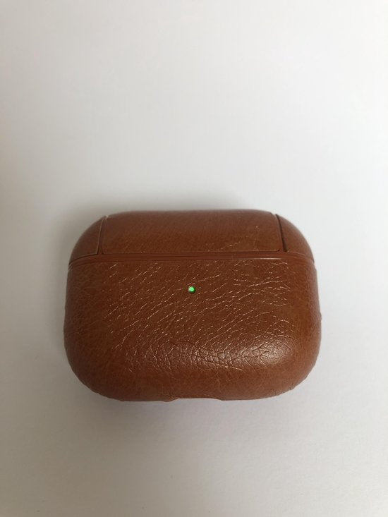 Hoesje geschikt voor AirPods Pro - Case geschikt voor AirPods Pro - Bruin Leren Look - Inclusief Hanger - Stijlvol Hoesje - Geschikt voor Apple Air Pods Pro