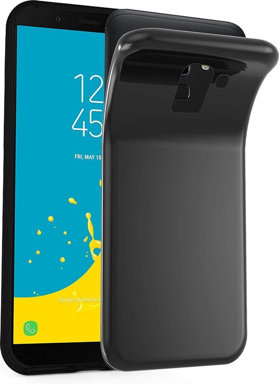 Samsung Galaxy J6 Plus 2018 Hoesjes – Siliconen Backcover – Flexibel – Schokbestendig – Zwart-Ilumina Benelux