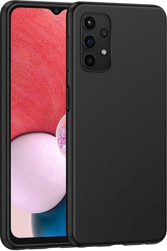 Samsung Galaxy A13 5G / A04s Hoesjes – Siliconen Backcover – Soft Touch – Schokbestendig – Zwart-Ilumina Benelux