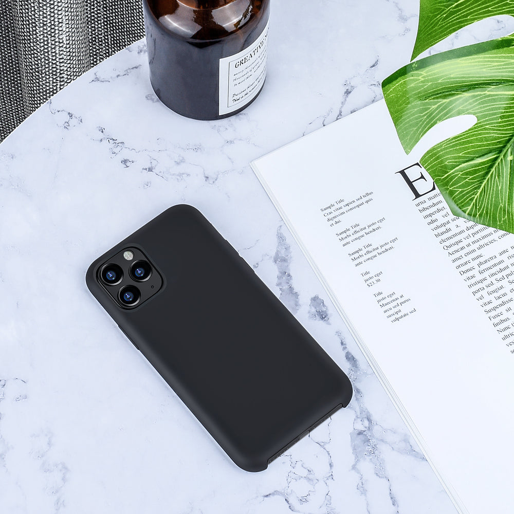 Apple iPhone 11 Pro Zwart Back Cover hoesje Soft Touch-Hoesjes-Ilumina Benelux