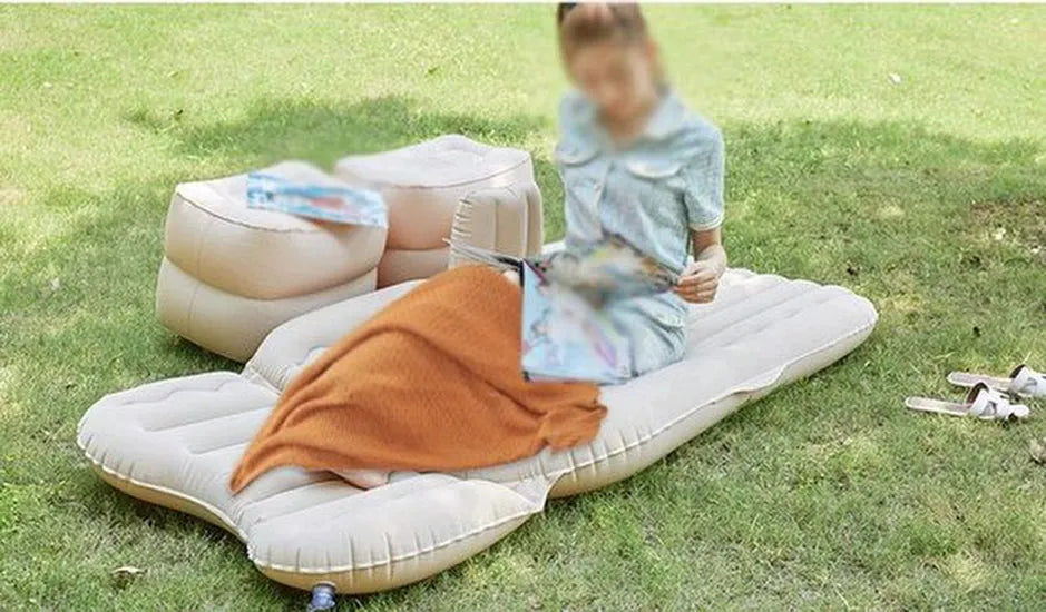 Auto luchtbed – Opblaasbaar achterbank matras – Incl. kussens – Ideaal voor reizen & camping – Grijs-Luchtbed (camping)-Ilumina Benelux