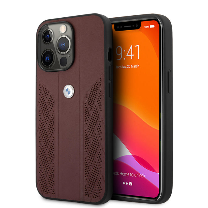 BMW iPhone 13 Pro Max Backcover hoesje - Leather Signature - Perforated Curves - Rood-Hoesjes-Ilumina Benelux