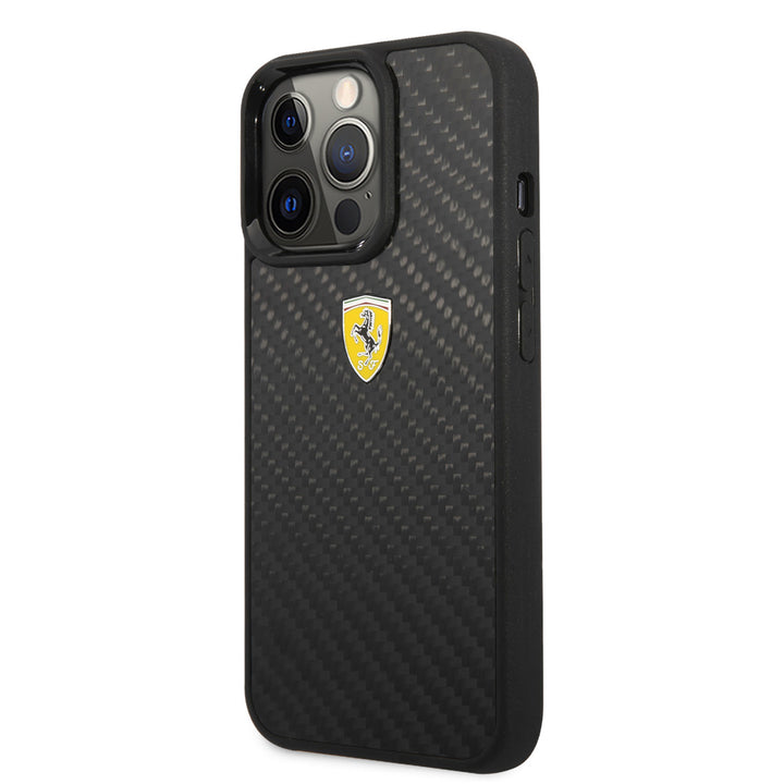 Ferrari iPhone 13 Pro Backcover hoesje - Carbon - Metal Logo - Zwart-Hoesjes-Ilumina Benelux