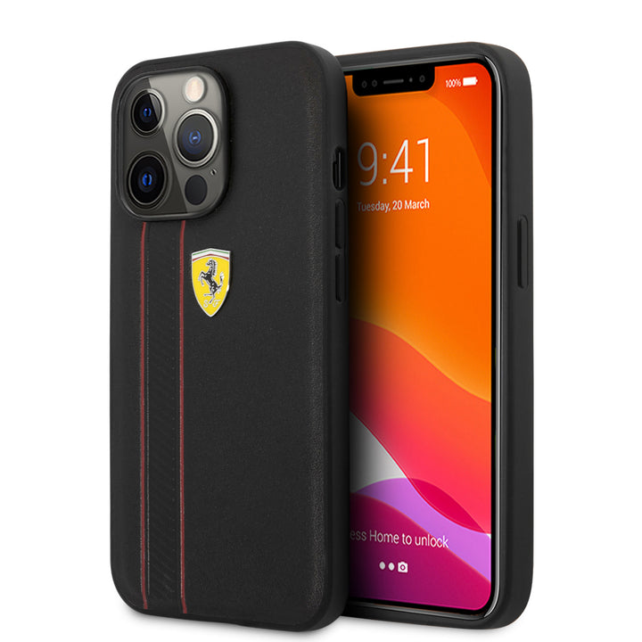 Ferrari iPhone 13 Pro Hardcase Backcover - Debossed Stripes - Zwart-Hoesjes-Ilumina Benelux