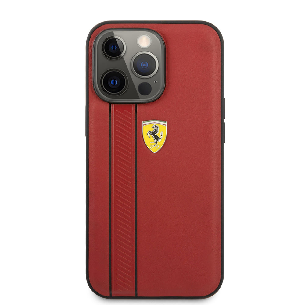 Ferrari iPhone 13 Pro Max Hardcase Backcover - Debossed Stripes - Rood-Hoesjes-Ilumina Benelux