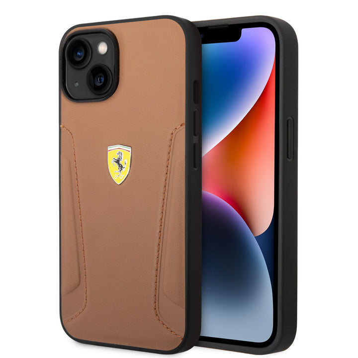 Ferrari iPhone 14 Plus & 15 Plus Backcover hoesje - Hot Stamped Sides - Camel-Hoesjes-Ilumina Benelux