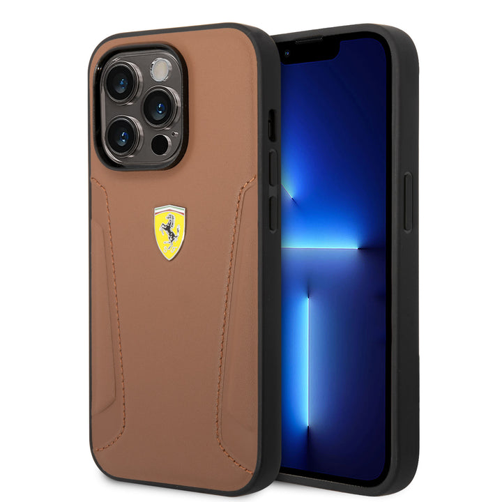 Ferrari iPhone 14 Pro Backcover hoesje - Hot Stamped Sides - Camel-Hoesjes-Ilumina Benelux