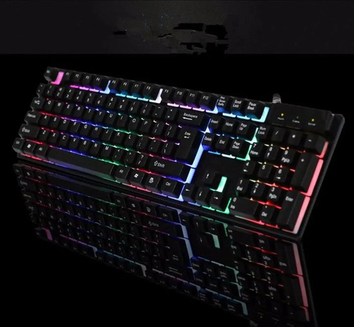 Gaming toetsenbord – Bedraad USB – 104 toetsen – RGB 3-kleur achtergrondverlichting – Ergonomisch – Zwart-Toetsenbord-Ilumina Benelux