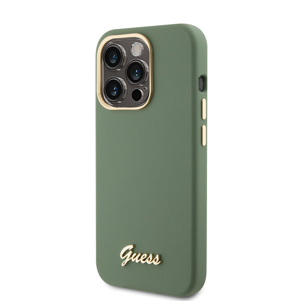 Guess iPhone 15 Pro Max Backcover hoesje Script metal logo - Kaki-Hoesjes-Ilumina Benelux