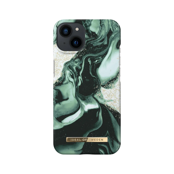 Ideal of Sweden iPhone 15 & 14 & 13 Backcover hoesje Golden Olive Marble -Fashion Case - Olijfgroen-Hoesjes-Ilumina Benelux