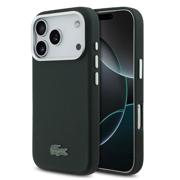 Lacoste iPhone 17 Pro Backcover hoesje - MagSafe - Metal Edges - Iconic Petit Pique Logo - Sinople Green-Hoesjes-Ilumina Benelux