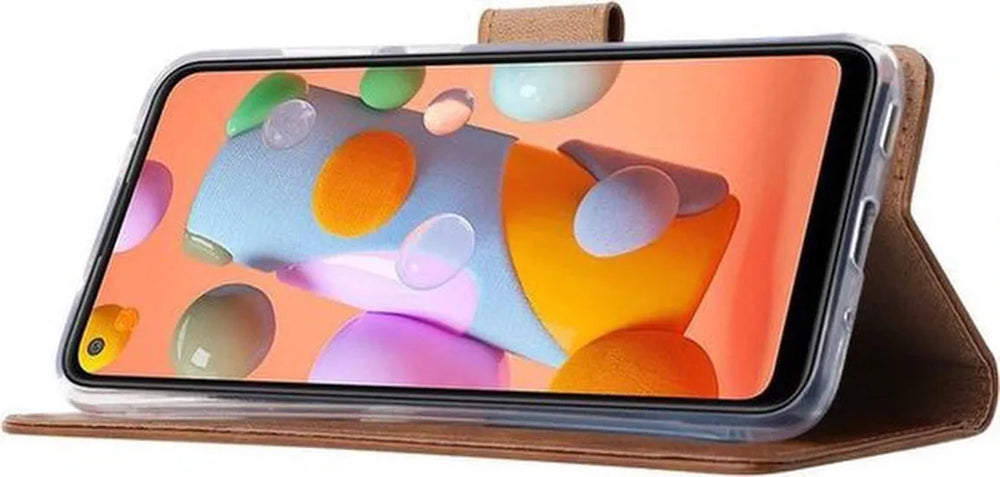 Samsung Galaxy A21S Hoesjes – Portemonnee Hoes – Magneetsluiting – Inclusief 2x Gehard Glas Screenprotector – Bruin-Ilumina Benelux