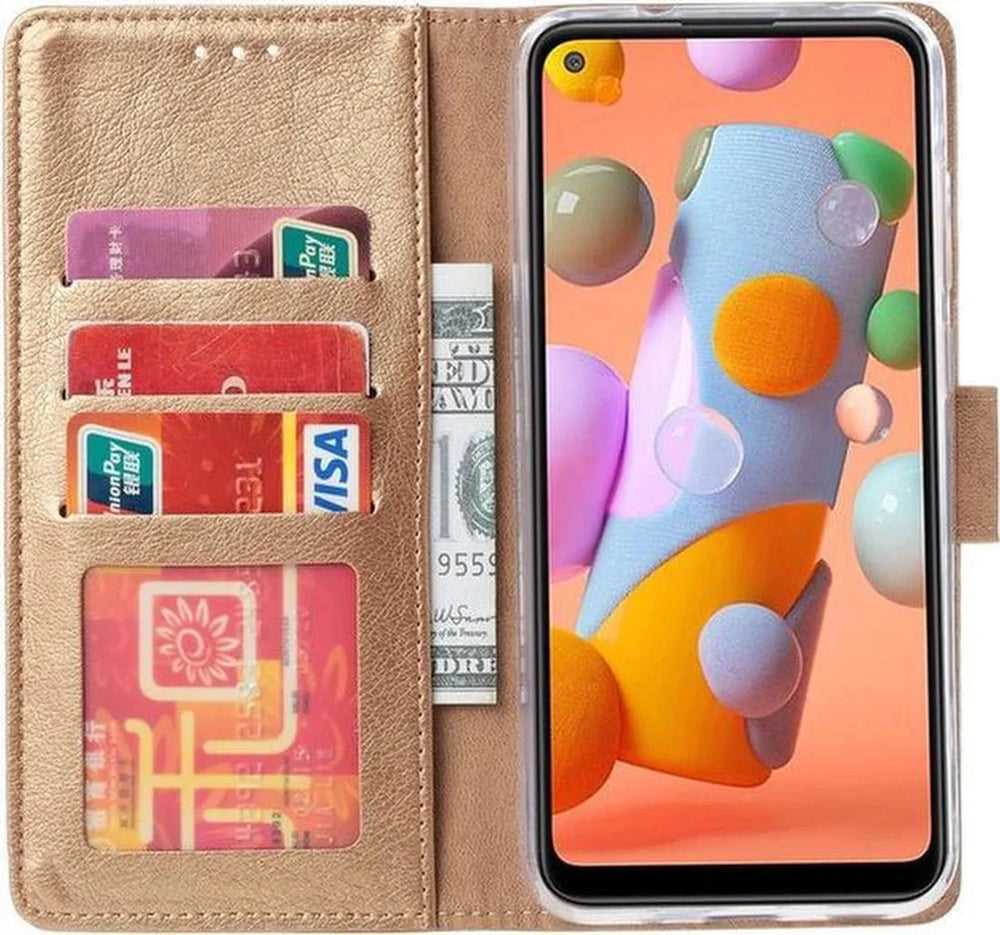 Samsung Galaxy A21S Hoesjes – Portemonnee Hoes – Magneetsluiting – Inclusief 2x Gehard Glas Screenprotector – Goud-Ilumina Benelux