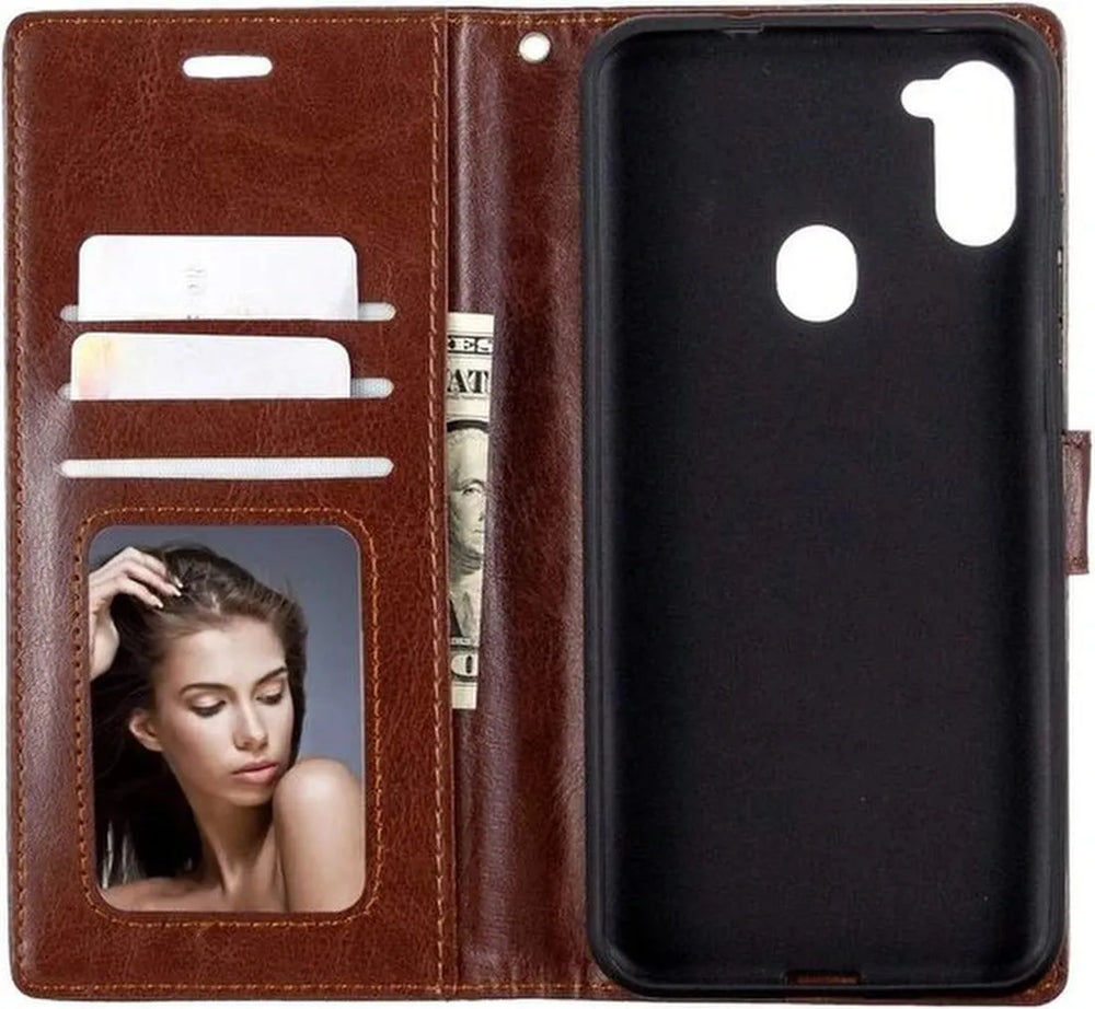 Samsung Galaxy A11 Hoesjes – Portemonnee Hoes – Pasjeshouder – 2 Pack Screenprotector – Bruin-Ilumina Benelux
