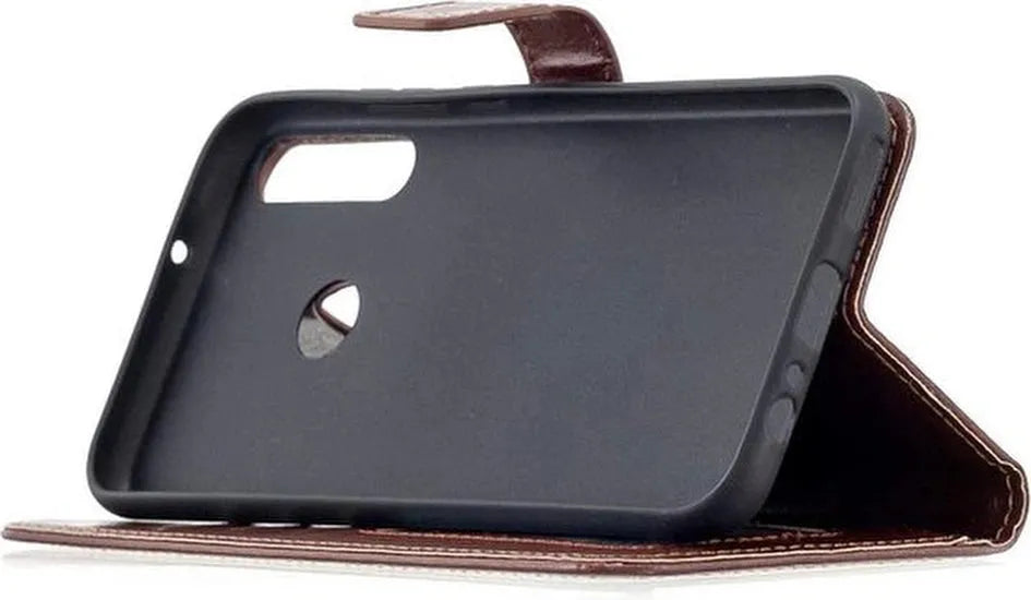 Huawei P40 Lite E Hoesjes – Portemonnee Book Case – Pasjeshouder – 2x Screenprotector – Bruin-Ilumina Benelux