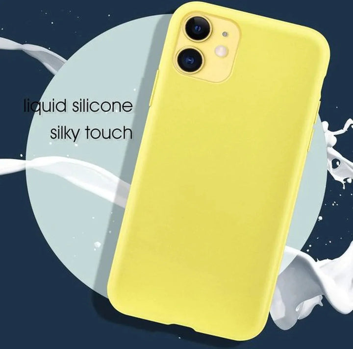 iPhone 12 Pro Max Hoesjes – Siliconen Backcover + Screenprotector – Gehard Glas – Anti-kras – Geel-Ilumina Benelux