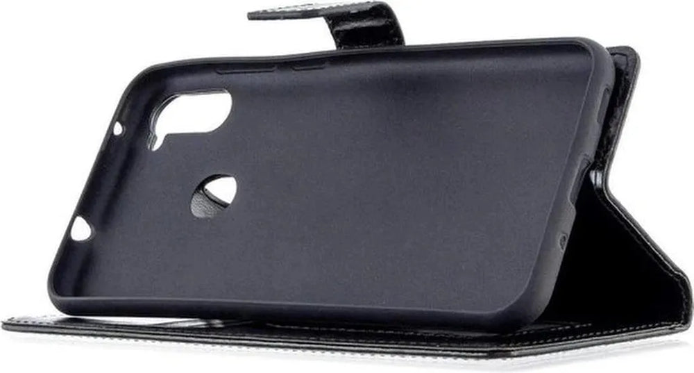 Samsung Galaxy M11 Hoesjes – Portemonnee Bookcase – Pasjeshouder – 2 Pack Screenprotector Gehard Glas – Zwart-Ilumina Benelux