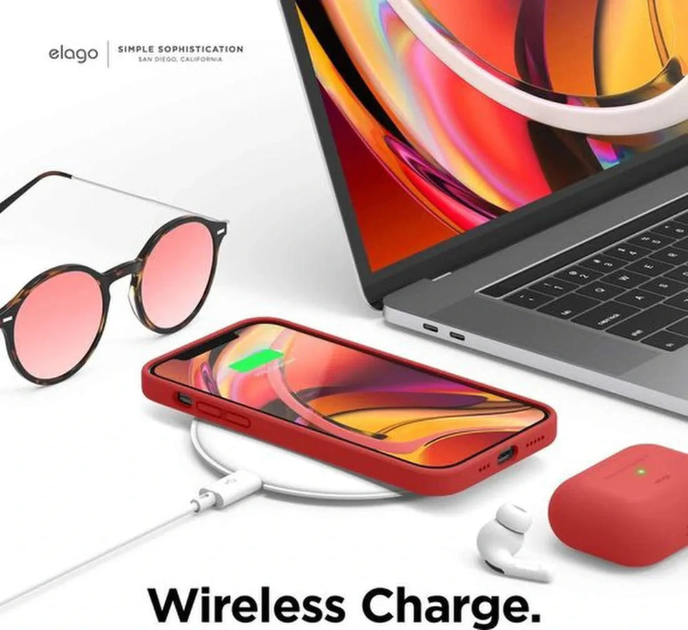 iPhone 11 Hoesjes – Liquid Siliconen Backcover – Flexibel TPU – Schokbestendig – Rood-Ilumina Benelux